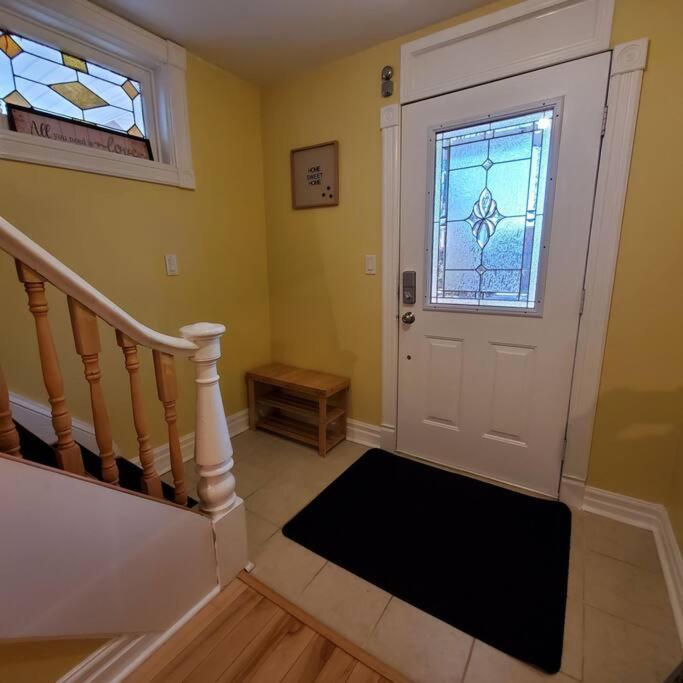 Garden 2 Storey House ナイアガラ・フォールズ エクステリア 写真
