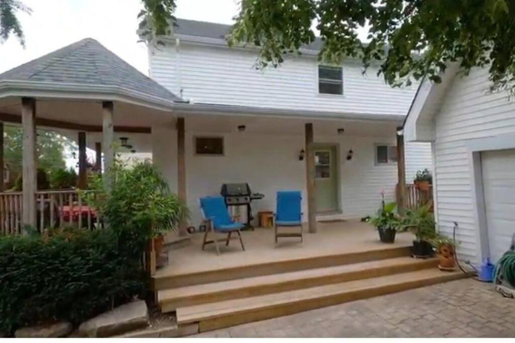 Garden 2 Storey House ナイアガラ・フォールズ エクステリア 写真