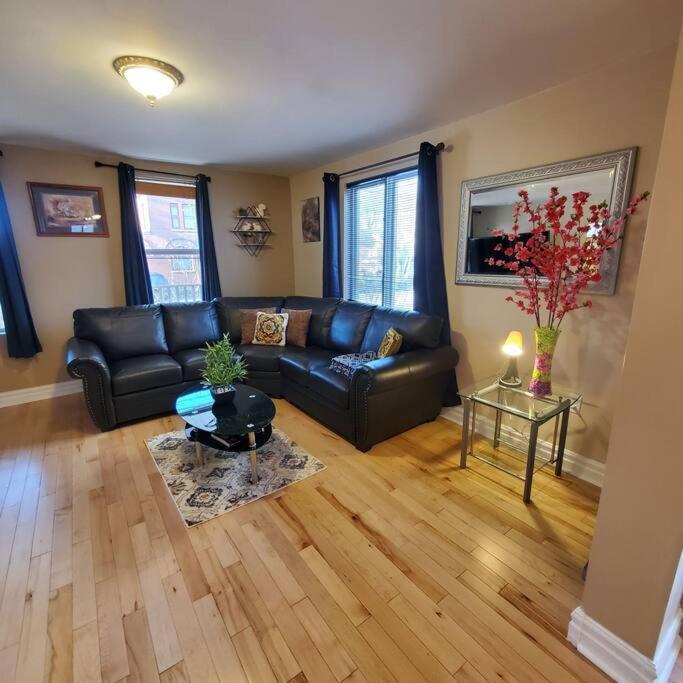 Garden 2 Storey House ナイアガラ・フォールズ エクステリア 写真